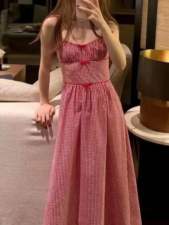 DÔEN Belline Gingham Tie Midi-Dress - Picture 2 of 14